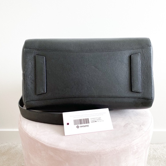 *SALE* 💃 GIVENCHY Antigona Sugar Black 2way - size medium - Picture 8 of 8